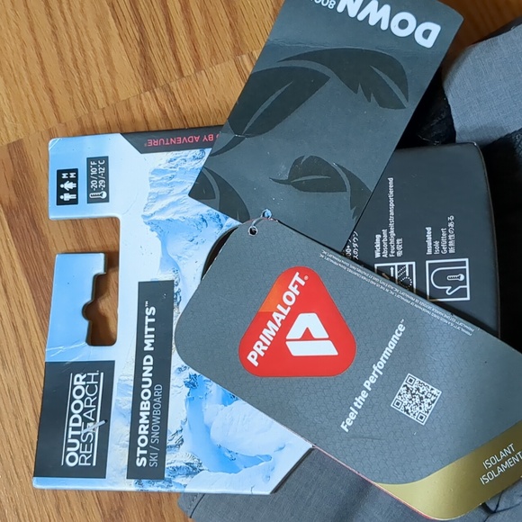 Outdoor Research Stormbound Sensor Mitts - Picture 6 of 9